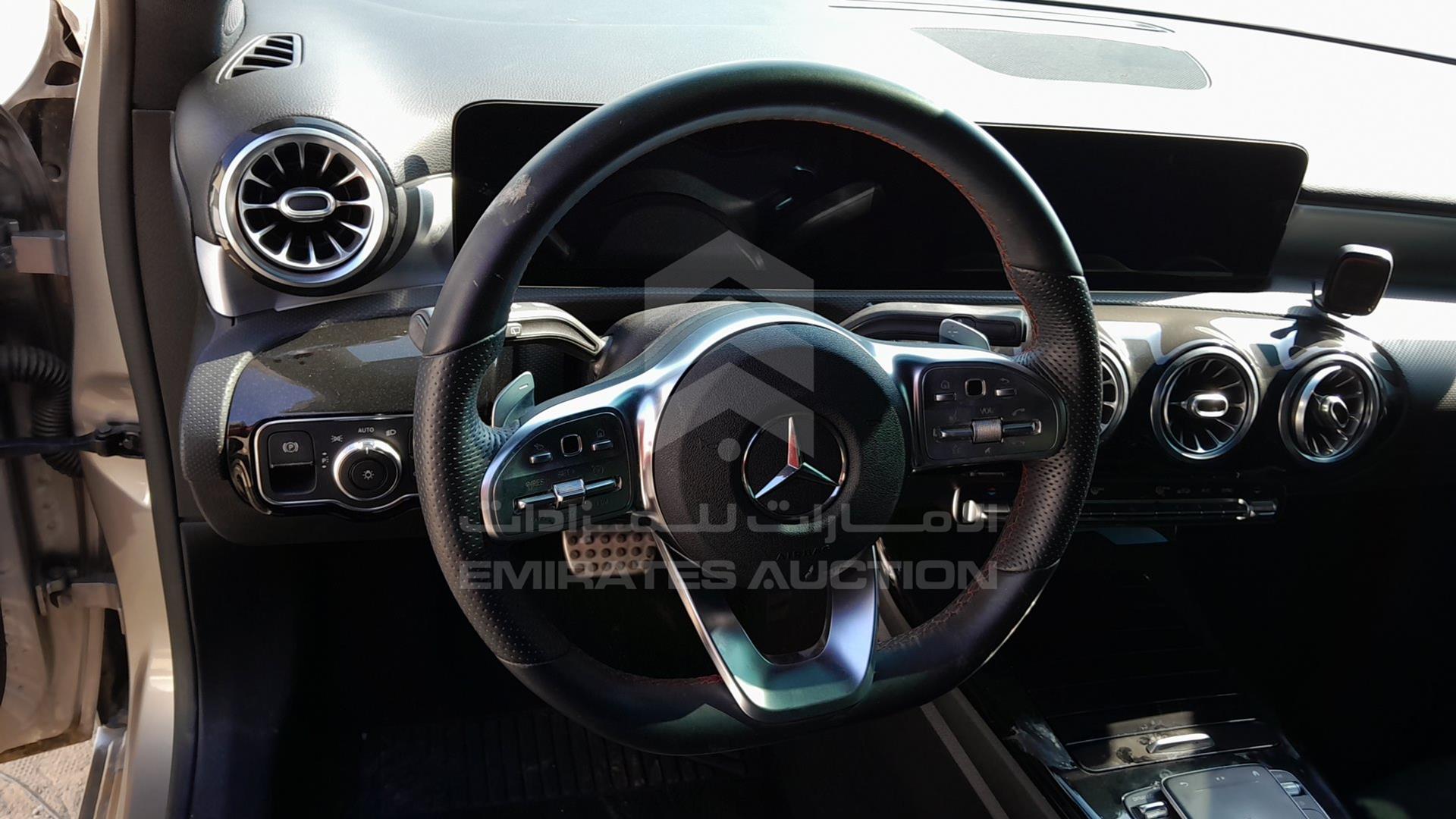 2021 MERCEDES A 200 VIN: W1K3F8HBXMN210295