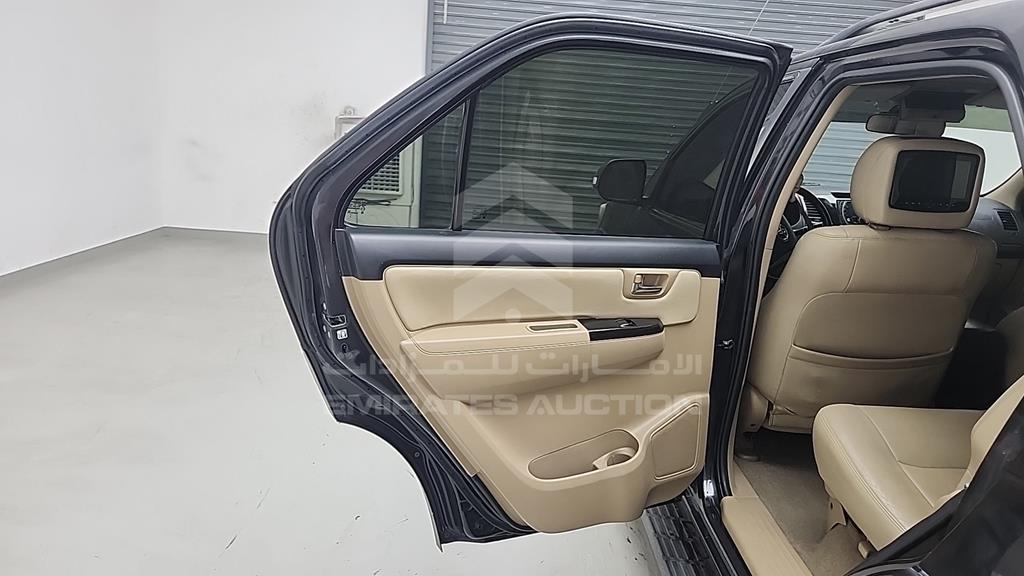 MHFYU59G2E7034786 - 2014 TOYOTA FORTUNER - #526203