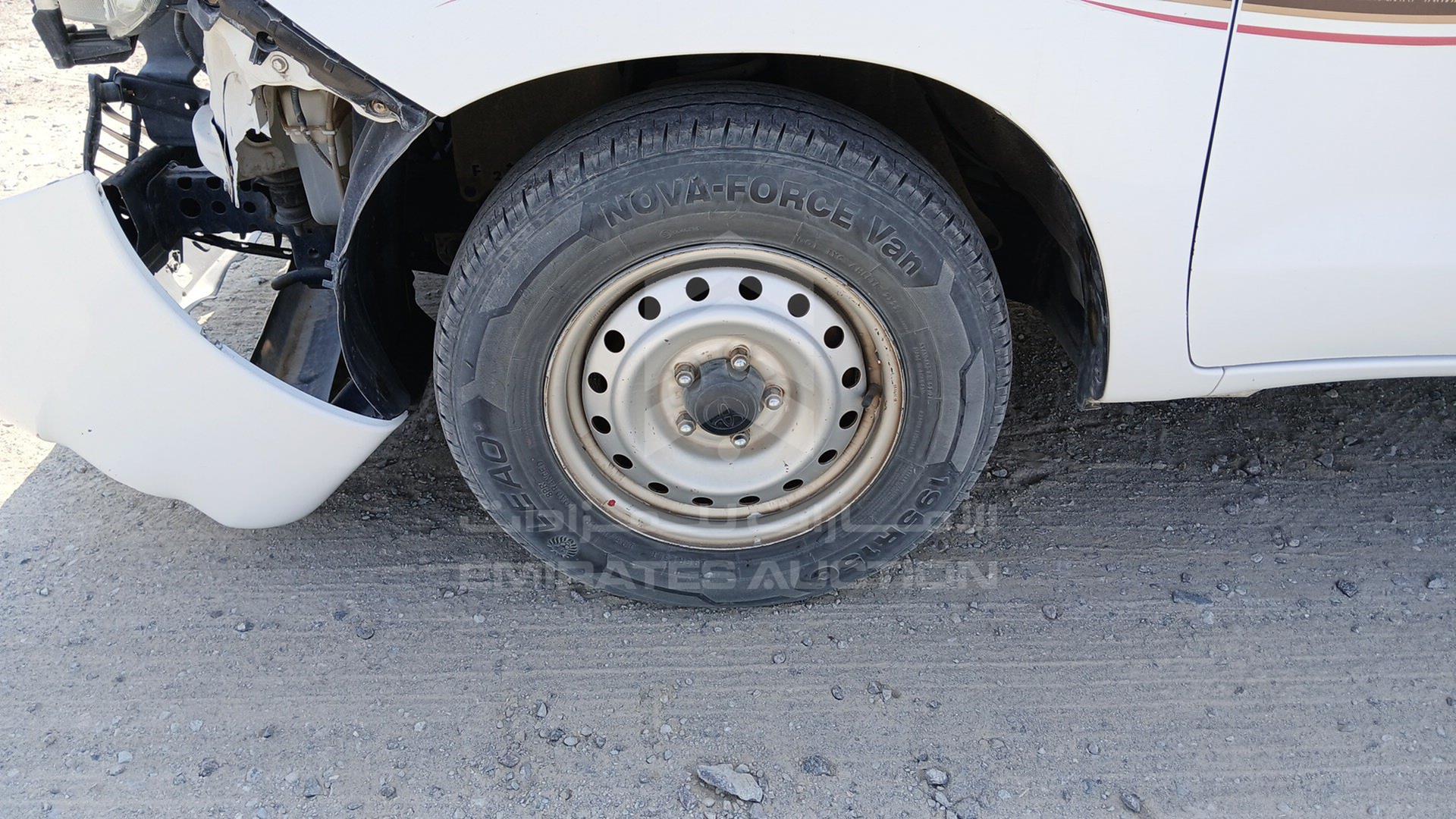 2015 TOYOTA HILUX VIN: MR0EX12G1F2353265