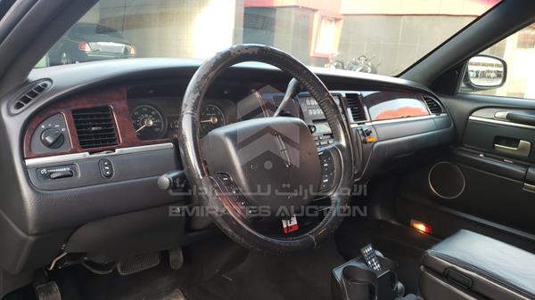 Lincoln Town 2008 2L1FM88W38X657567 Image 7