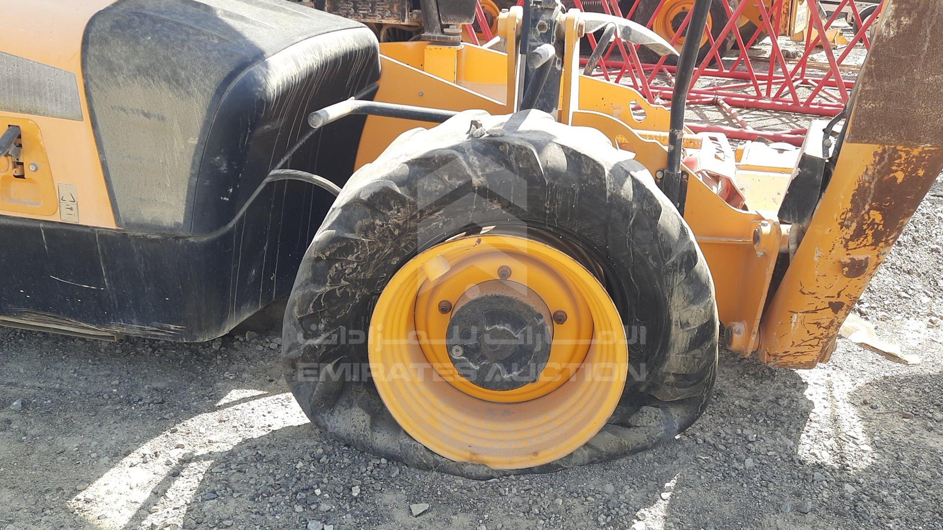 2010 JCB 540 - 170 VIN: JCB5AFSGG01520816