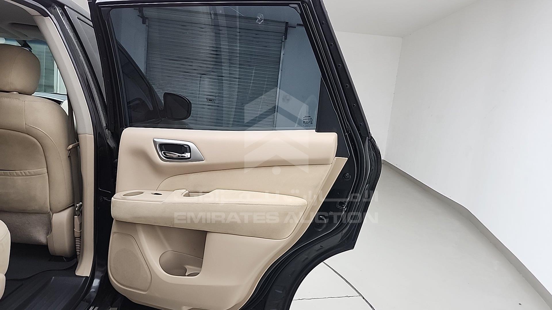 2016 NISSAN PATHFINDER VIN: 5N1AR2M50GC606074