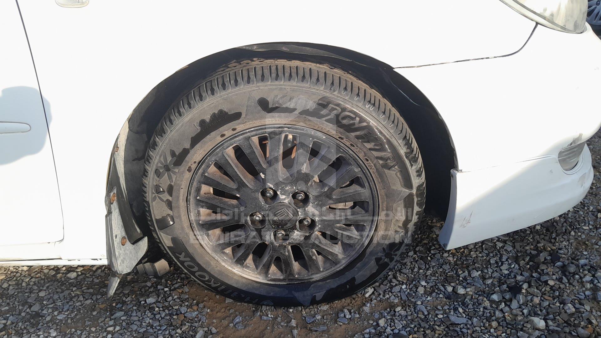 2005 TOYOTA CAMRY VIN: 6T1BE32K85X506054
