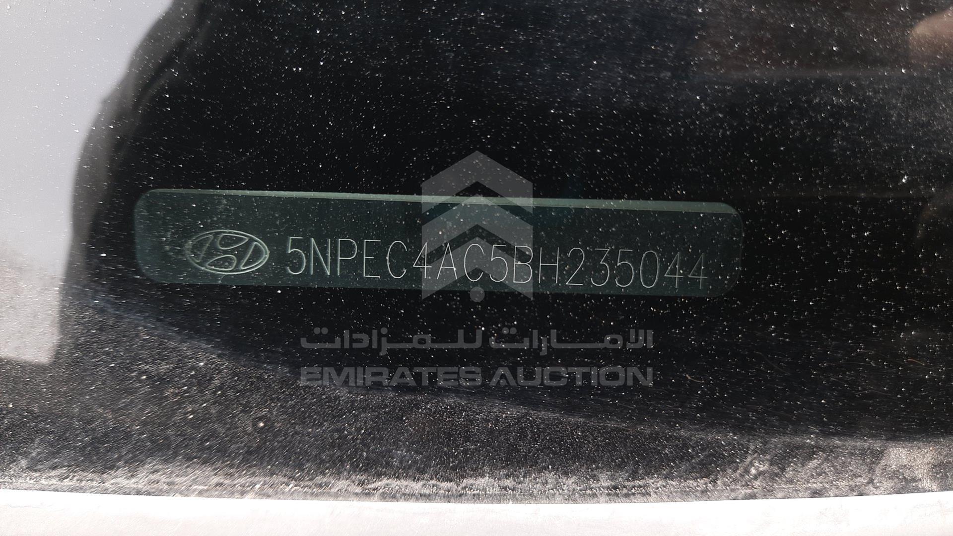 2011 HYUNDAI SONATA VIN: 5NPEC4AC5BH235044