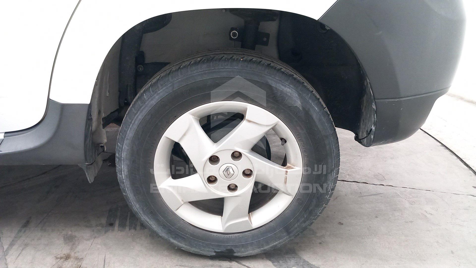 2018 RENAULT DUSTER VIN: VF1HSRGJ6JH560123