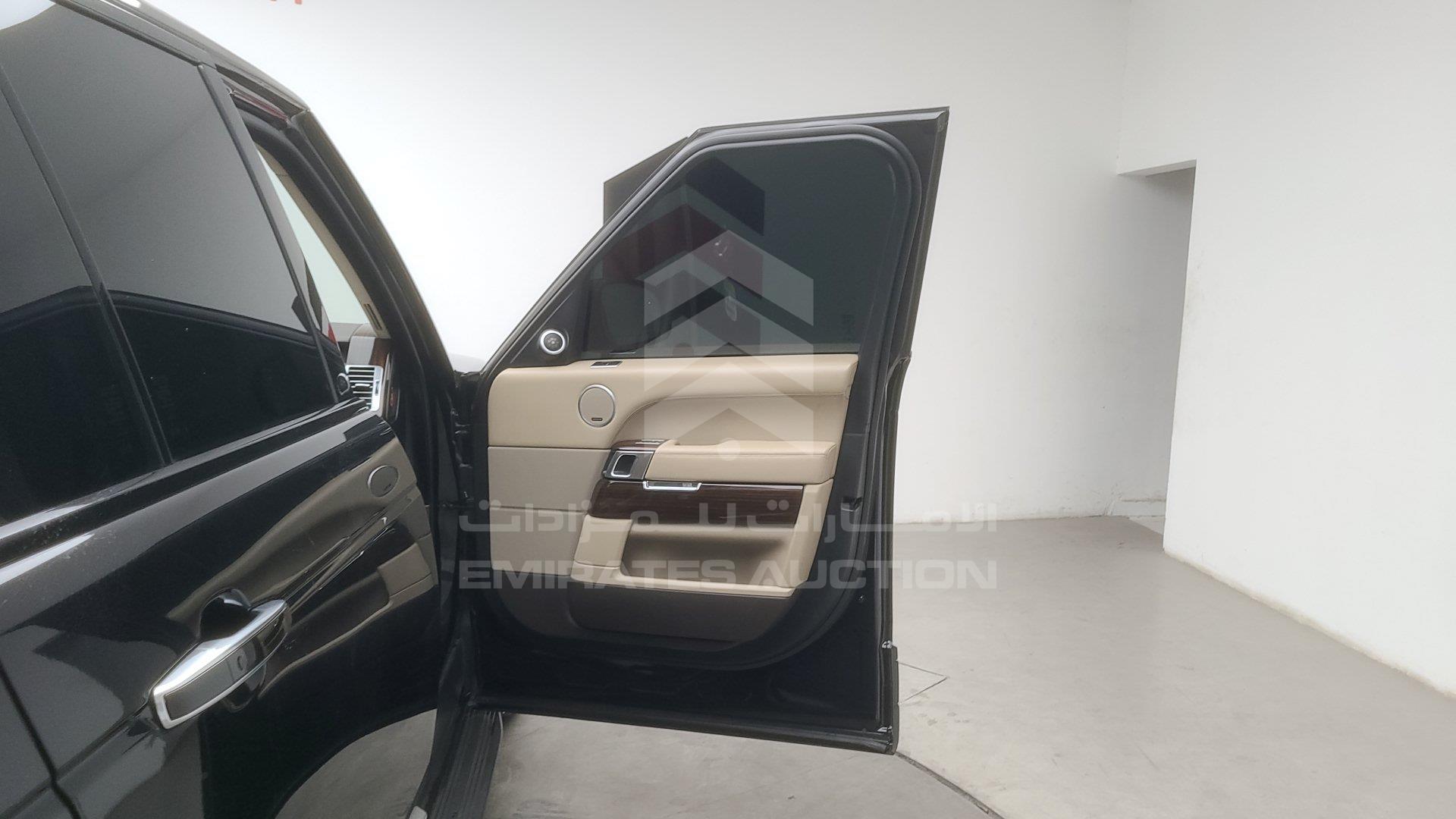 SALGA2EF5FA224915 - 2015 Range Rover Vogue - #428794
