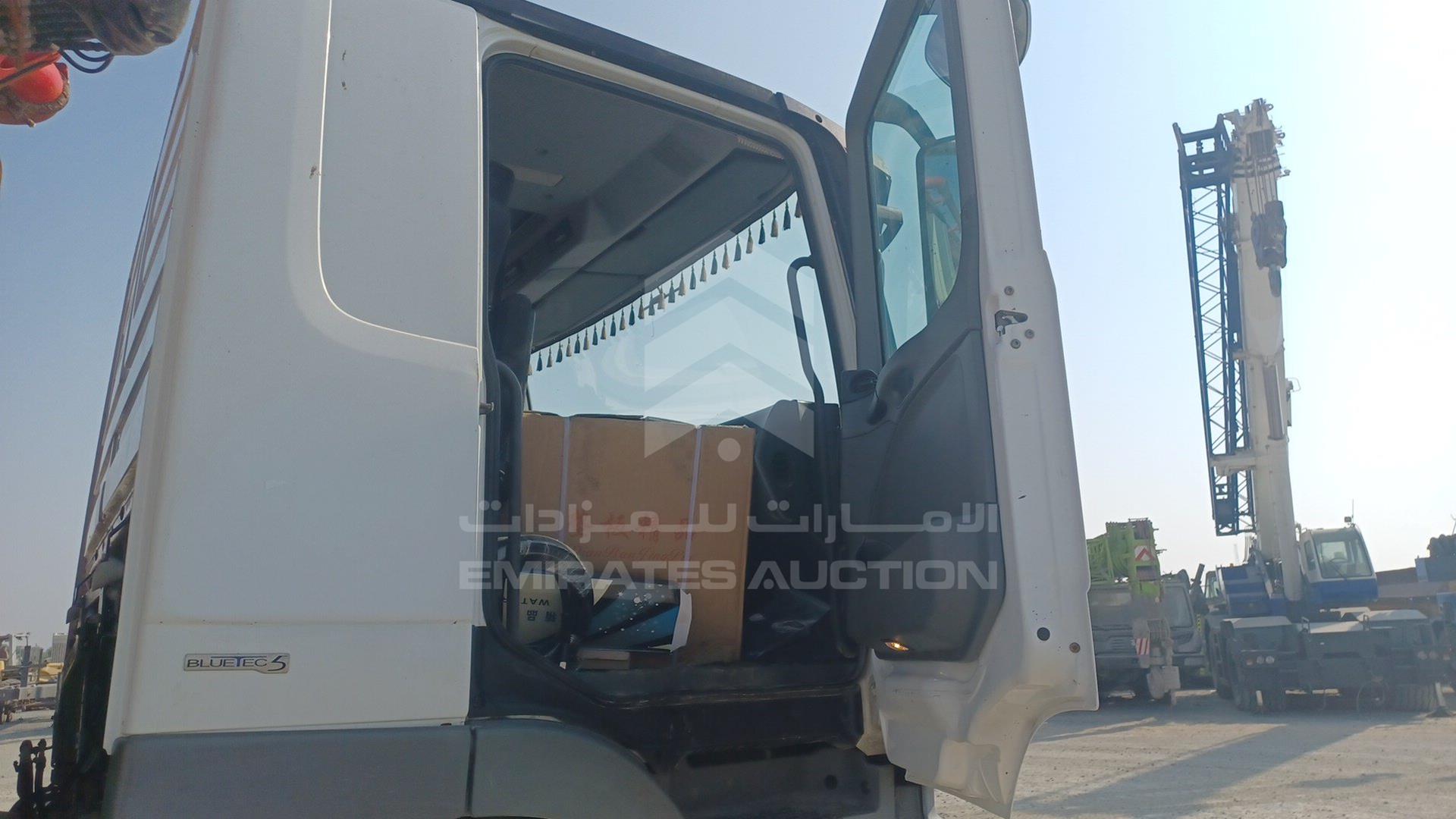 2019 MERCEDES 4144 VIN: WDANHCAA3K0400423