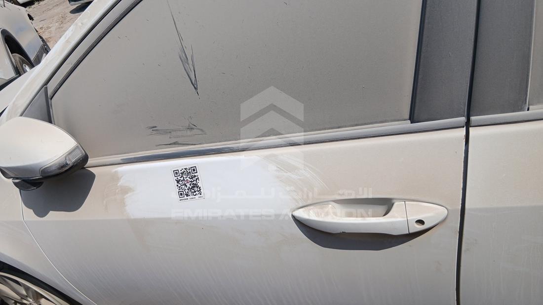 2015 Toyota Corolla - Scrap without document — Front Left Door — Photo 10