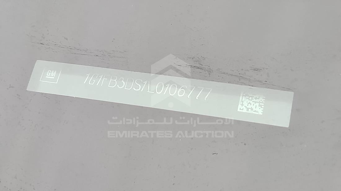 شيفروليه كامارو 2020 — رقم الشاسيه على الهيكل — صورة 5