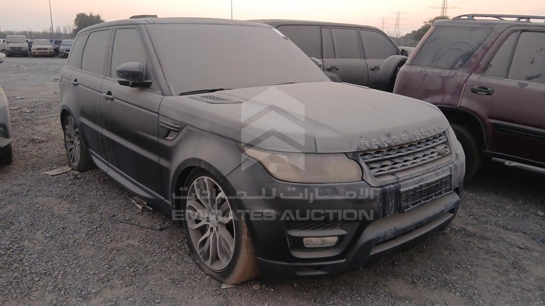2016 Range Rover Sport — Front Right Angle — Photo 9