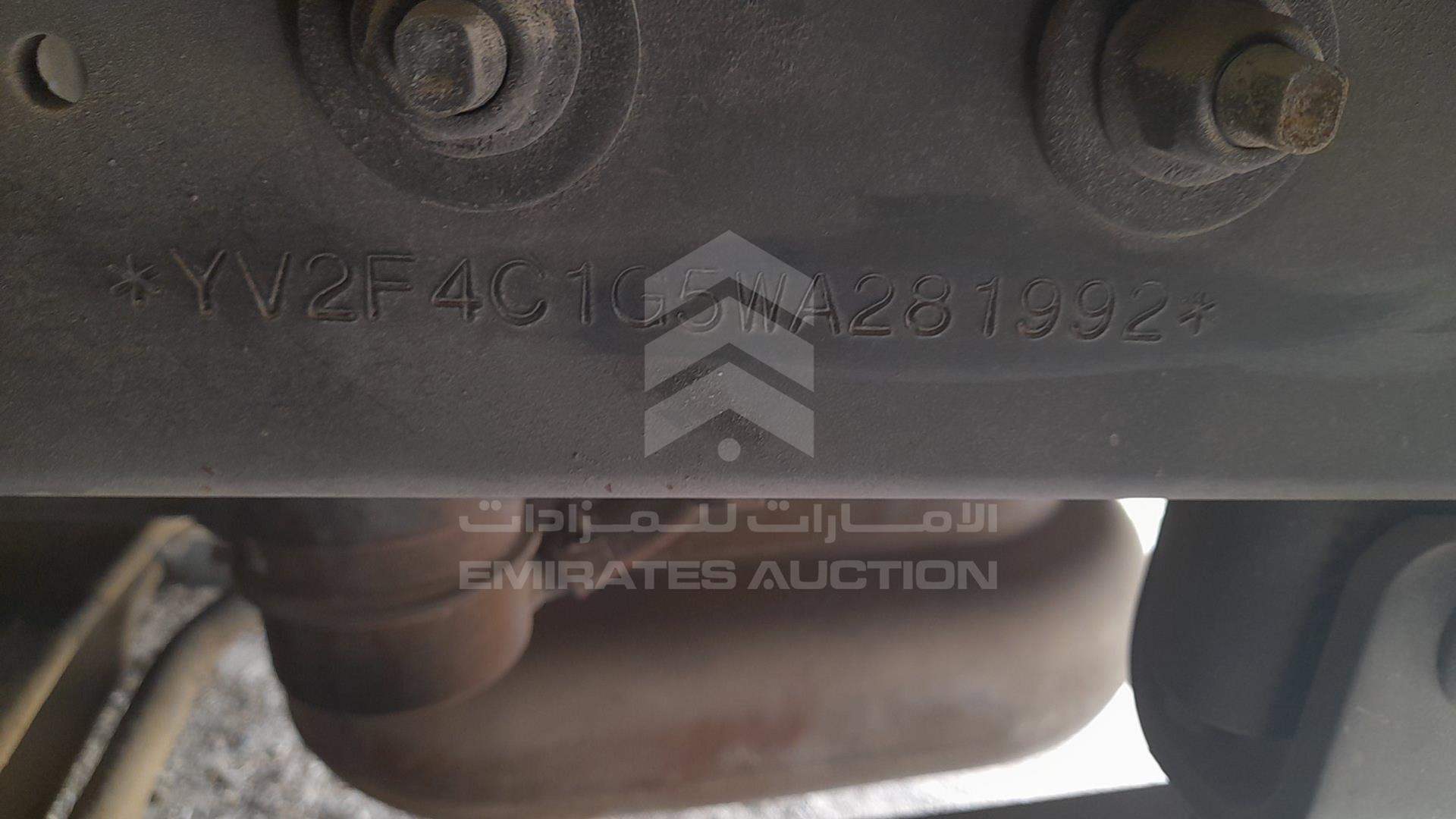 0 VOLVO FL 10 VIN: YV2F4C1G5WA281992
