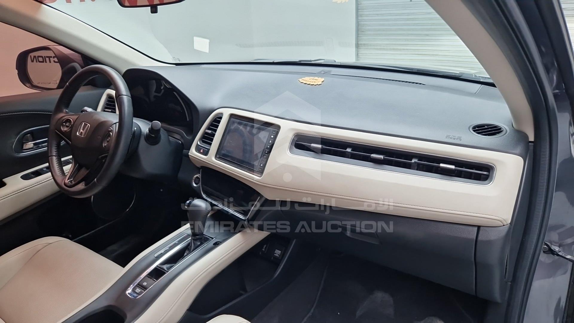 2021 HONDA HRV VIN: MRJRU5872MP010775