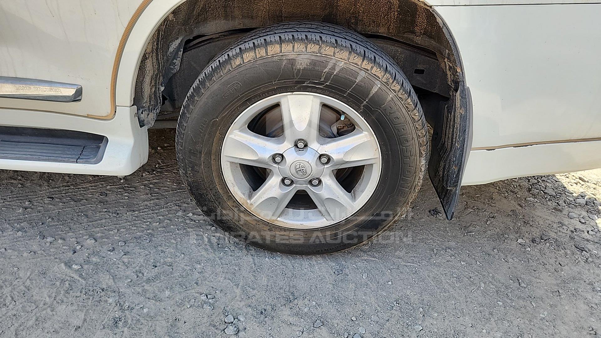 2014 TOYOTA LAND CRUISER VIN: JTMHU09J7E5081933