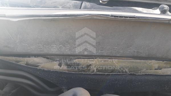 Lexus LS 430 2001 JTHBN30F210025546 Image 13
