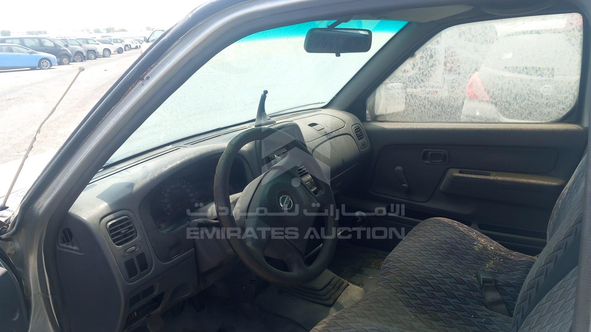 2004 NISSAN 2400 VIN: JN6DD23S14X156153