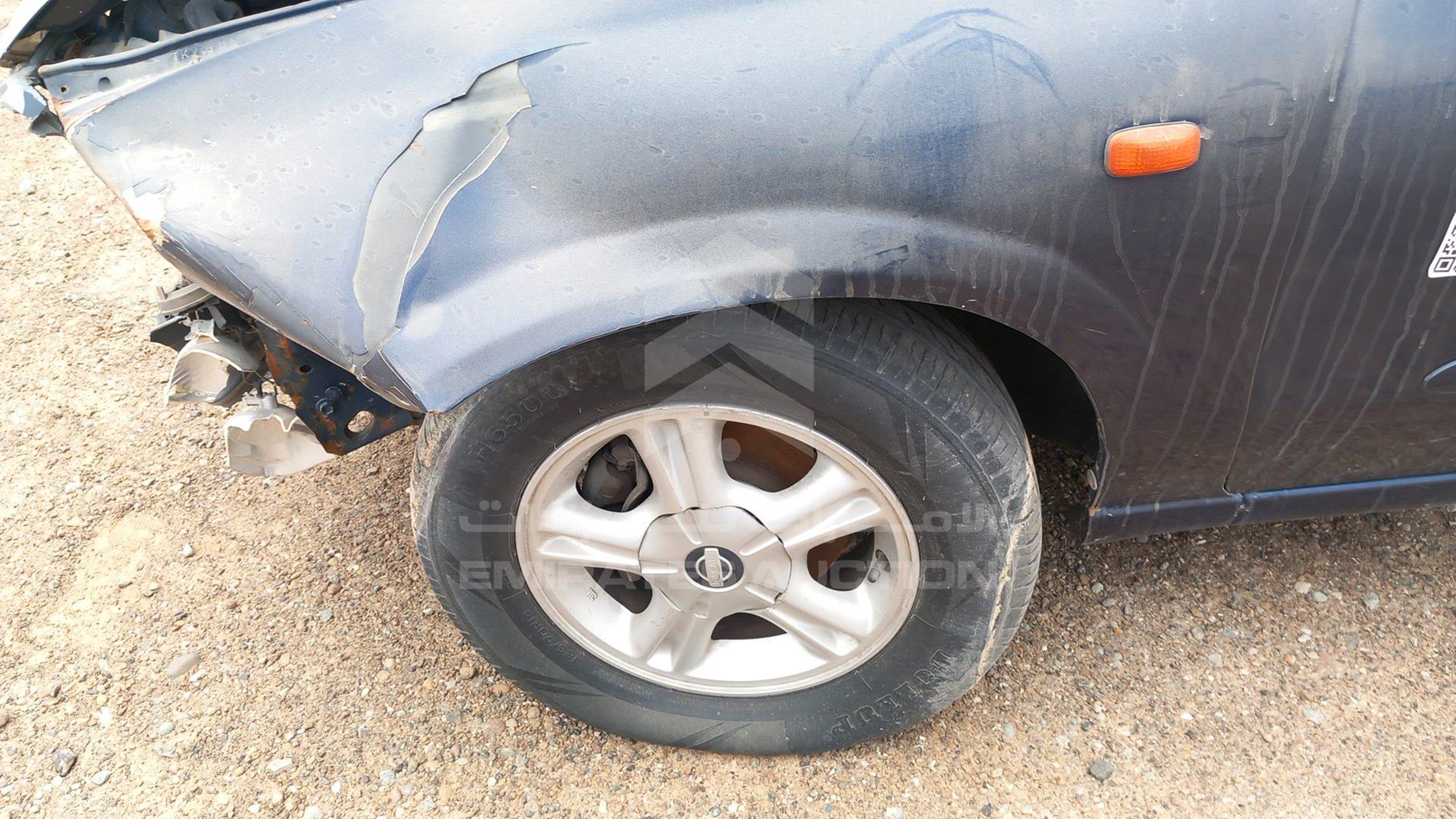 2002 NISSAN SUNNY VIN: JN1BN61D92W001441