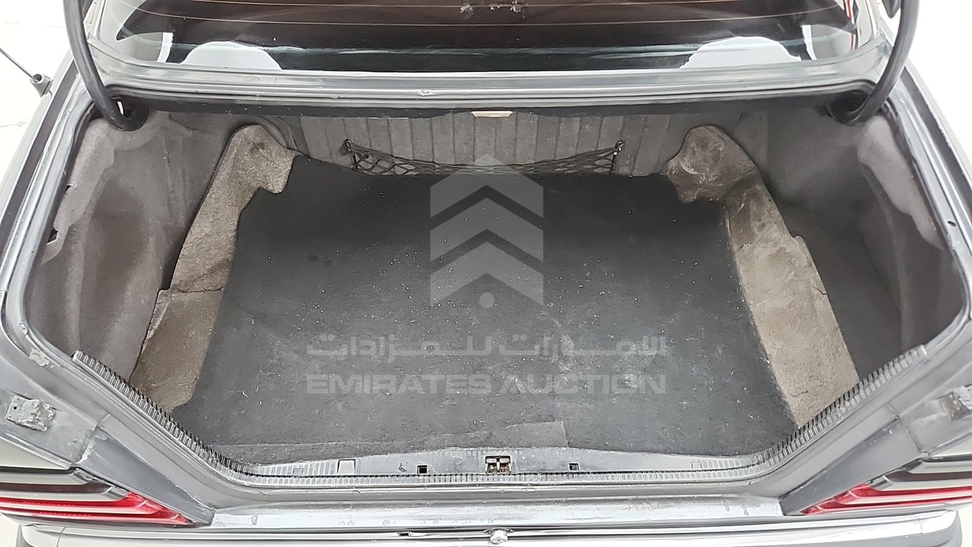 1993 MERCEDES E 500 VIN: WDB1240341B923021