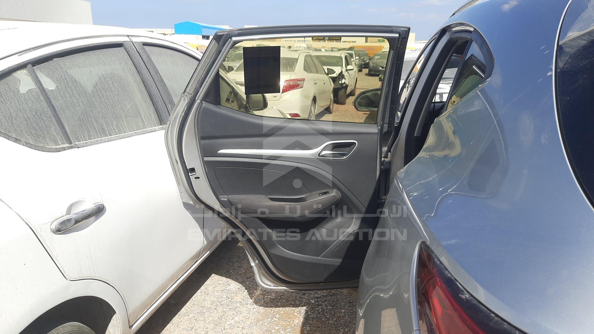 2022 MG ZS VIN: LSJW74U31NZ090343