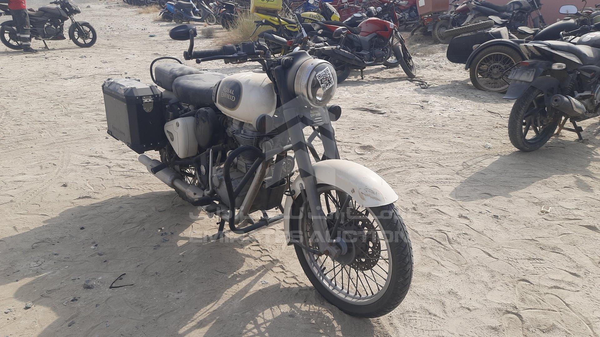 2016 ROYAL ENFIELD MOTORBIKE VIN: ME3U3S5C1GA244268