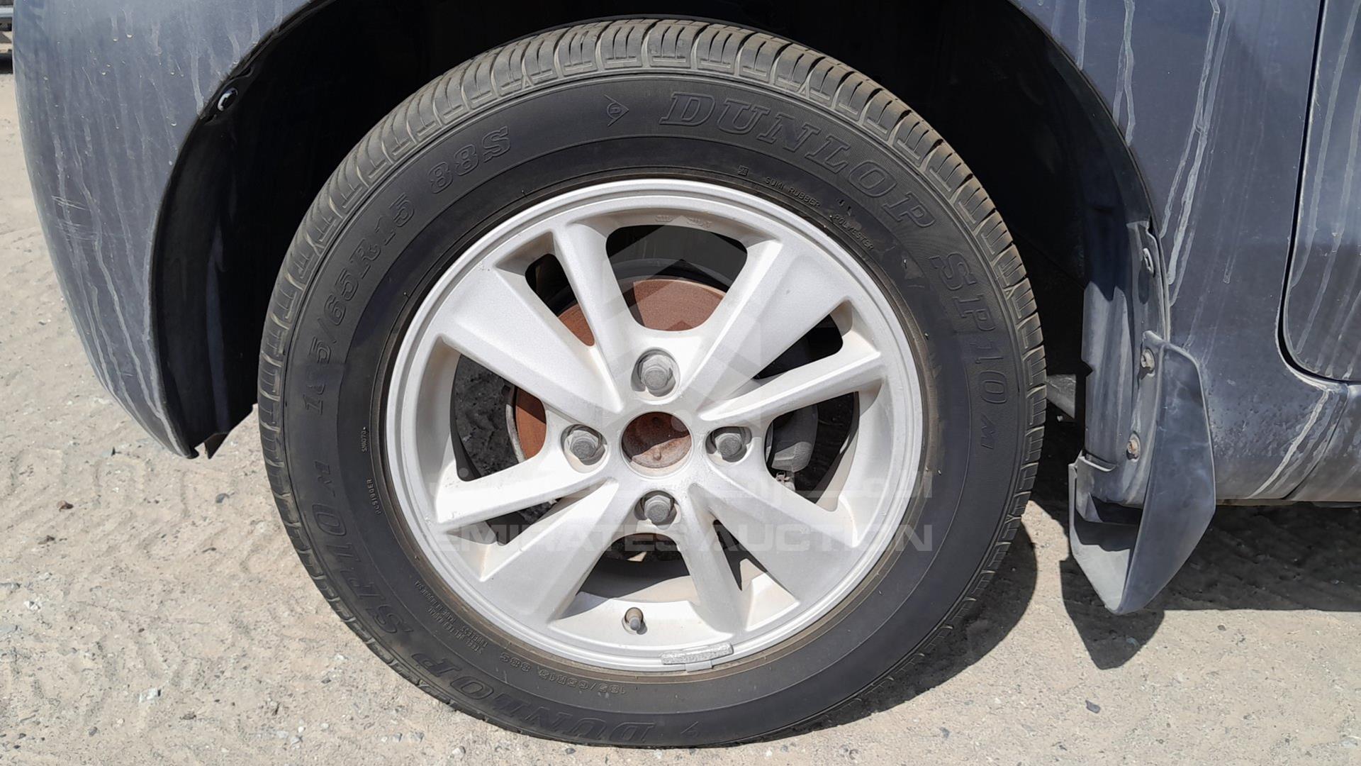 2015 TOYOTA AVANZA VIN: MHKMC13FXFK010780