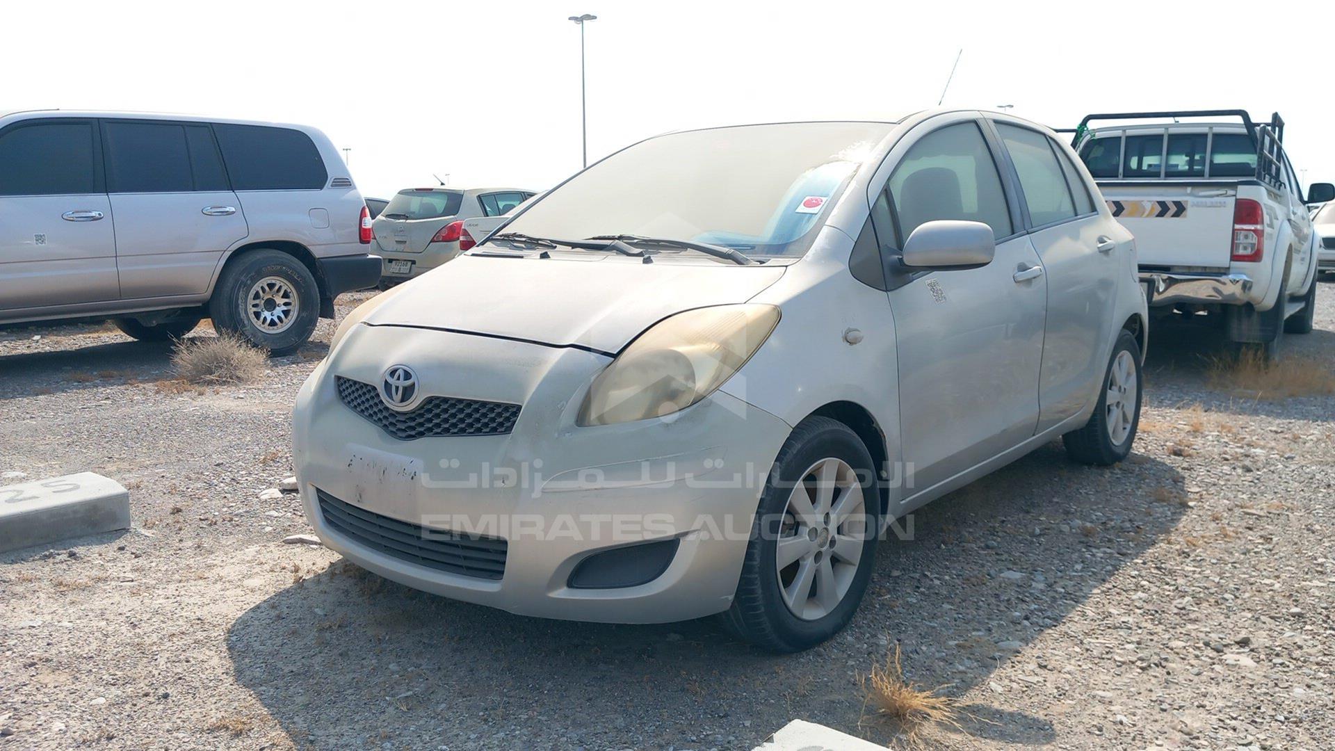 2009 TOYOTA YARIS VIN: JTDKW923795125841