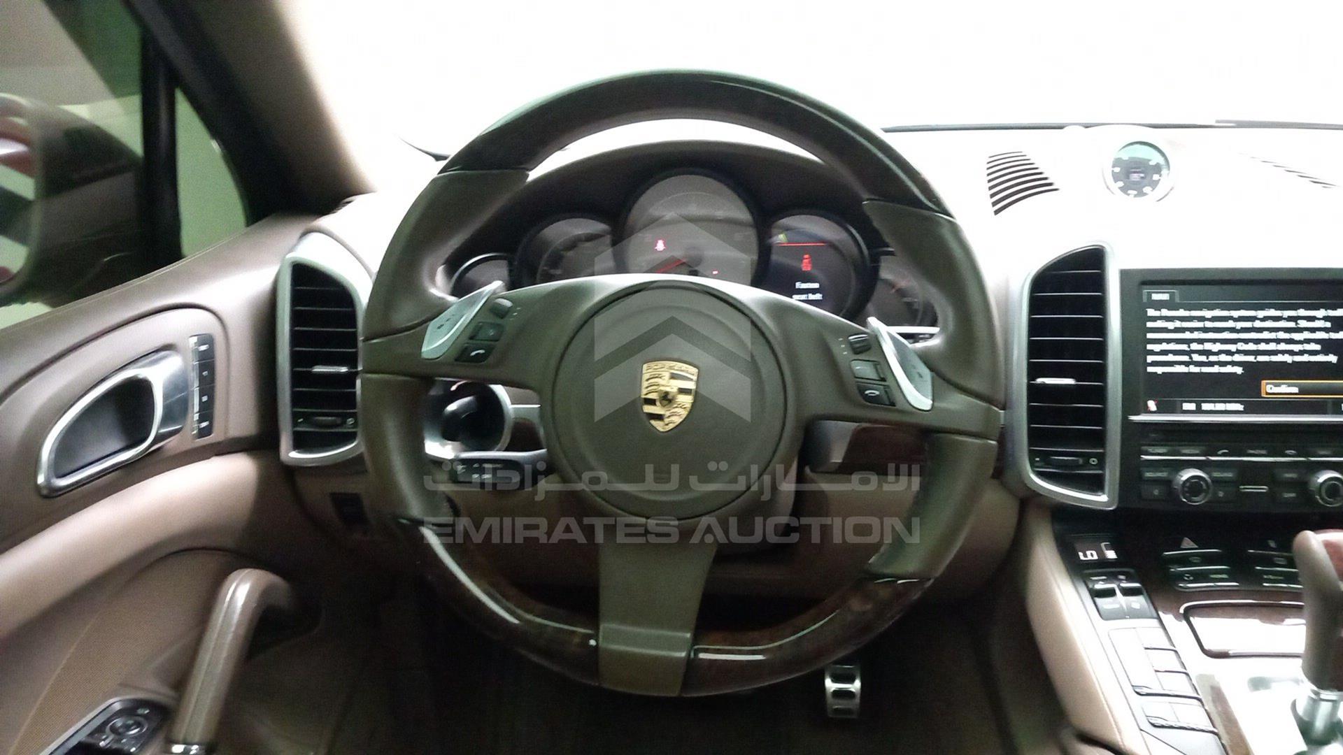 2012 PORSCHE CAYENNE VIN: WP1ZZZ92ZCLA47106