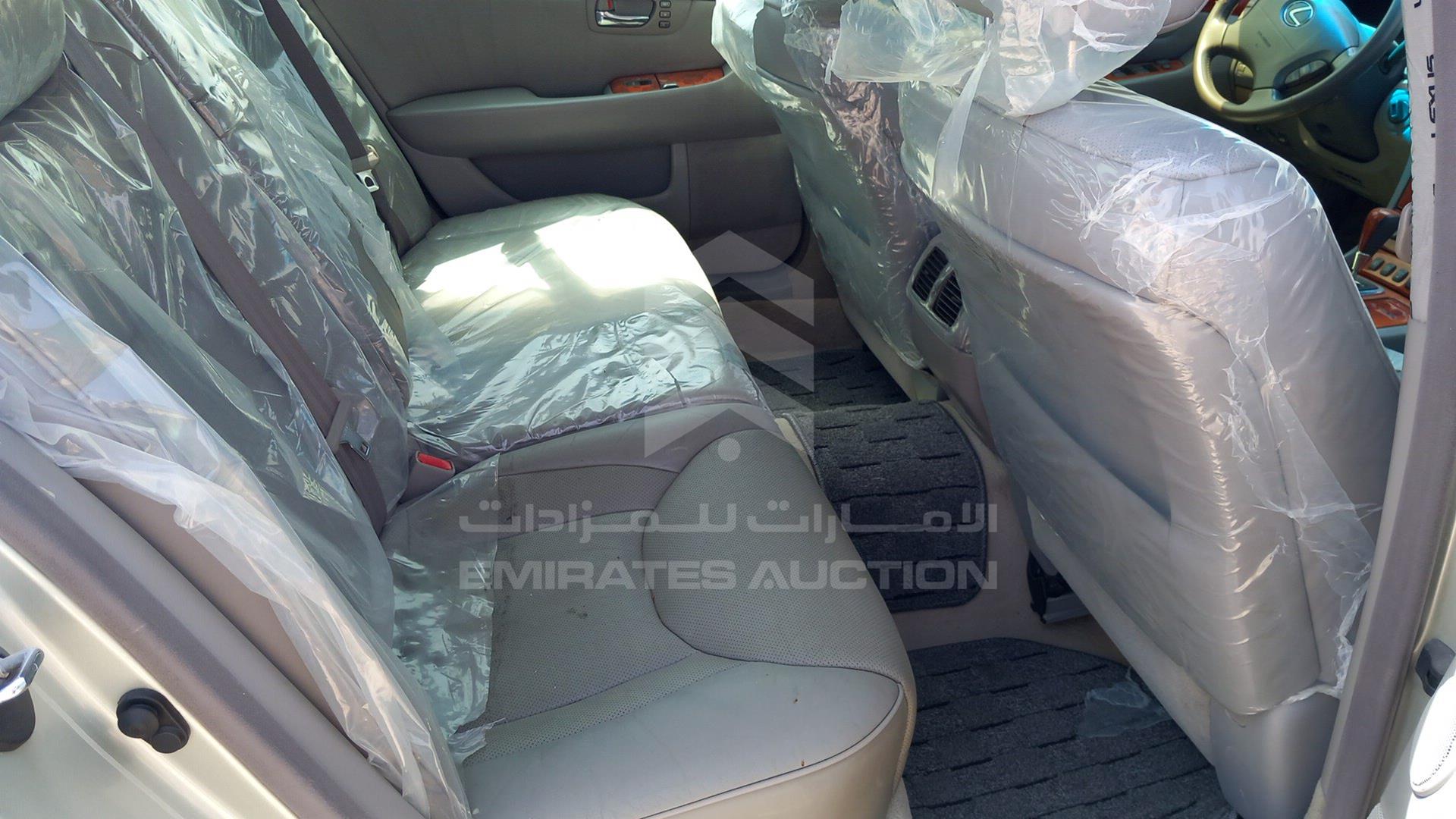 2002 LEXUS LS 430 VIN: JTHBN30F700079214