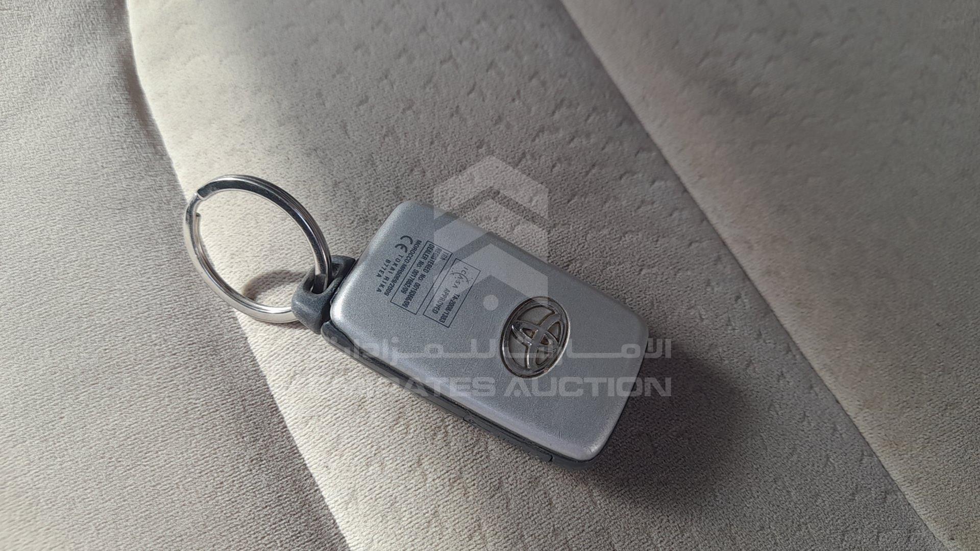 2010 TOYOTA LAND CRUISER VIN: JTMHU09JXA5037225