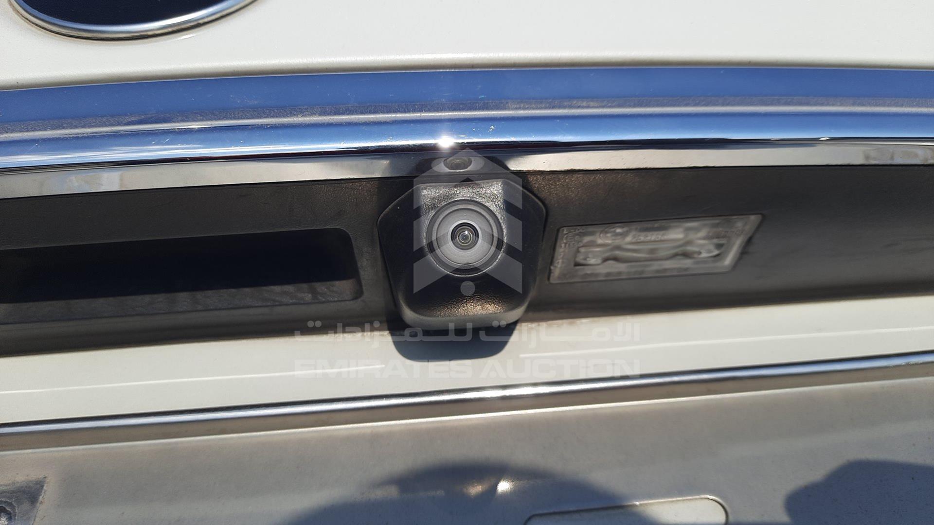 2019 BMW 730 LI VIN: WBA7E0A02KB359143