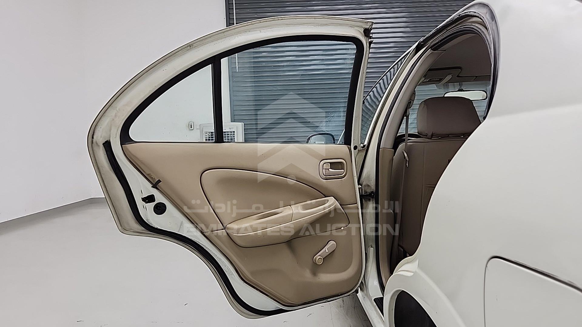 2010 NISSAN SUNNY VIN: JN1FN61C0AW203107