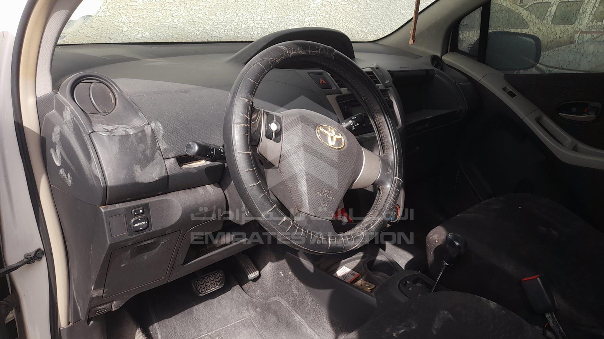 2009 TOYOTA YARIS VIN: JTDKW923495118488