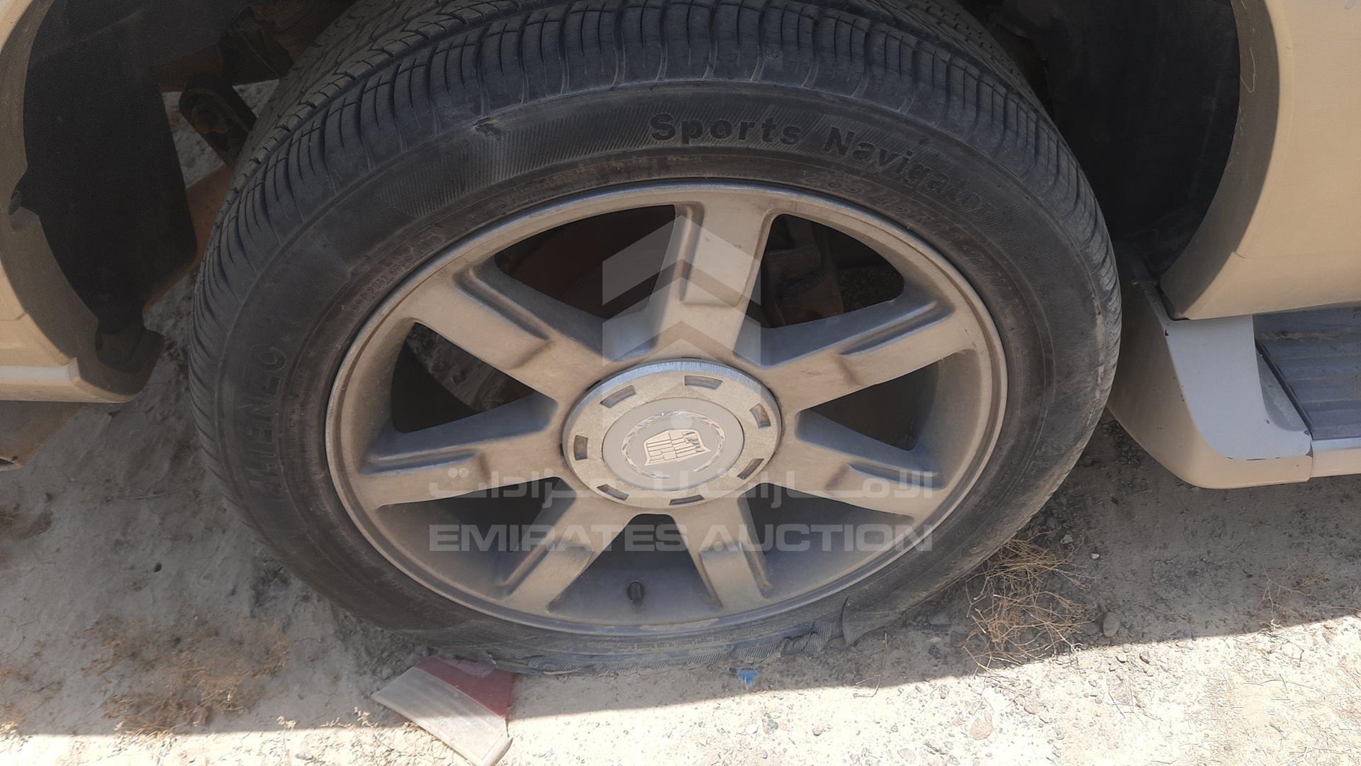 2004 CADILLAC ESCALADE VIN: 1GYEK63N64R224749