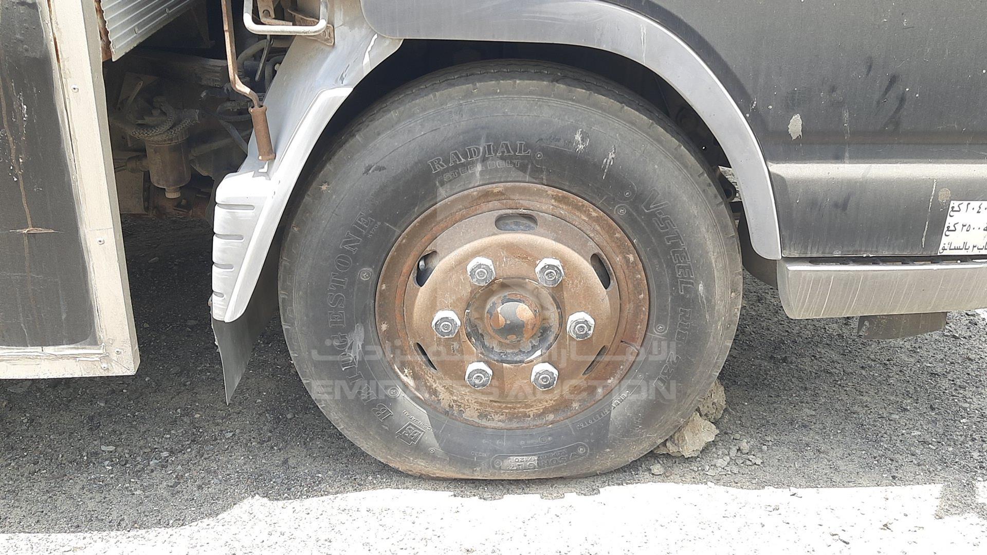 2005 MITSUBISHI CANTER VIN: JL6BCE6JX5K014777