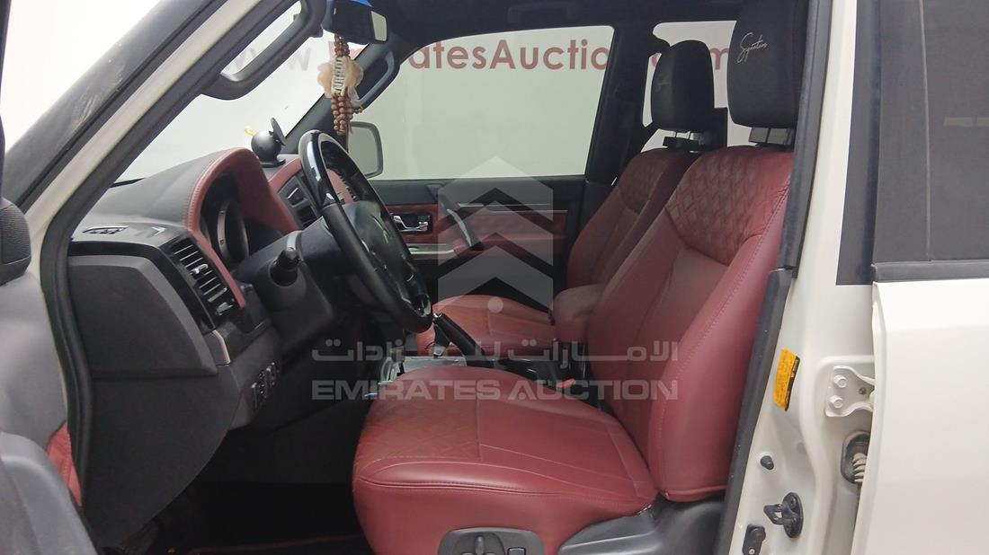 2020 Mitsubishi Pajero — Front Left Driver Seat View — Photo 16