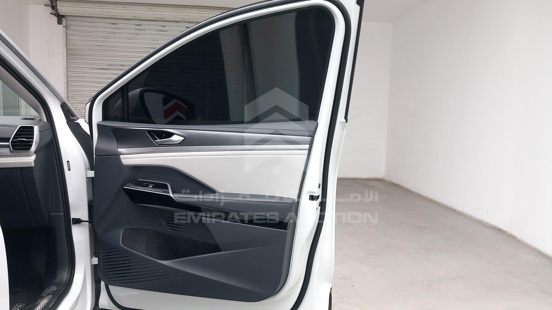 2022 VOLKSWAGEN ID 6 CROZZ VIN: LFVVB9E70N5150431