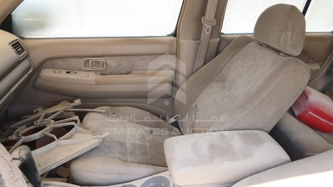 2001 Nissan Pathfinder — Front Right Passenger Seat View — Photo 23