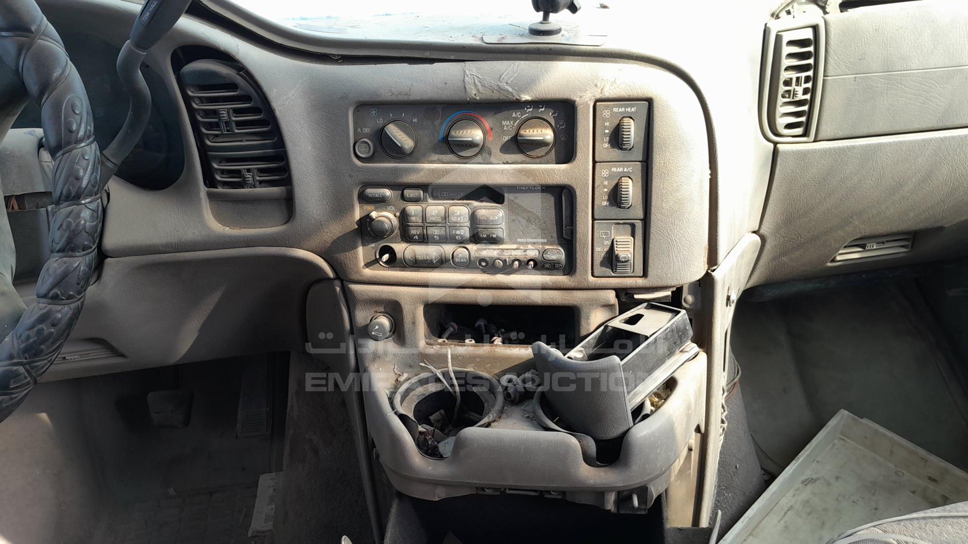 2001 CHEVROLET ASTRO VIN: 1GNEL19W91B124193