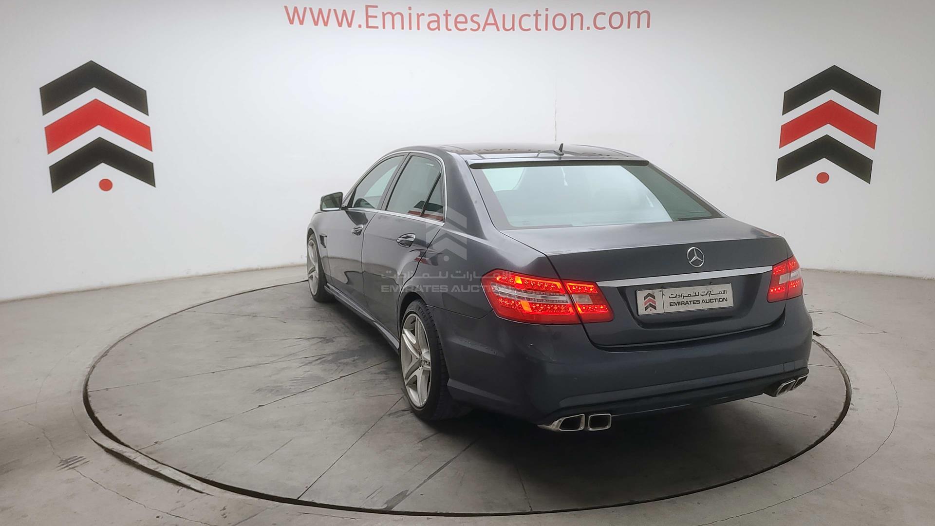 2010 MERCEDES E 200 VIN: WDDHF4JB6AA181485