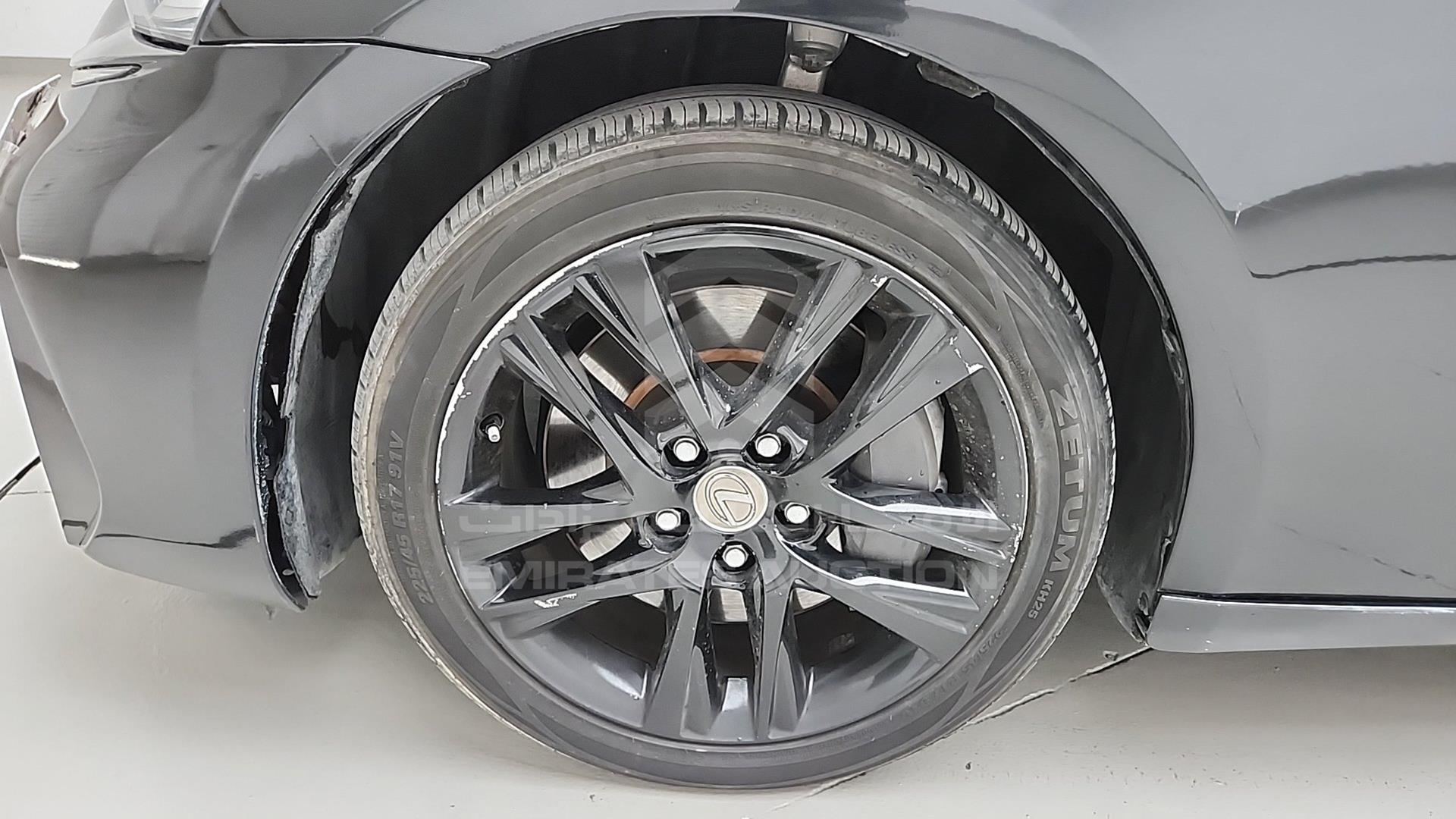 2018 LEXUS IS300 VIN: JTHBA1D26J5067048