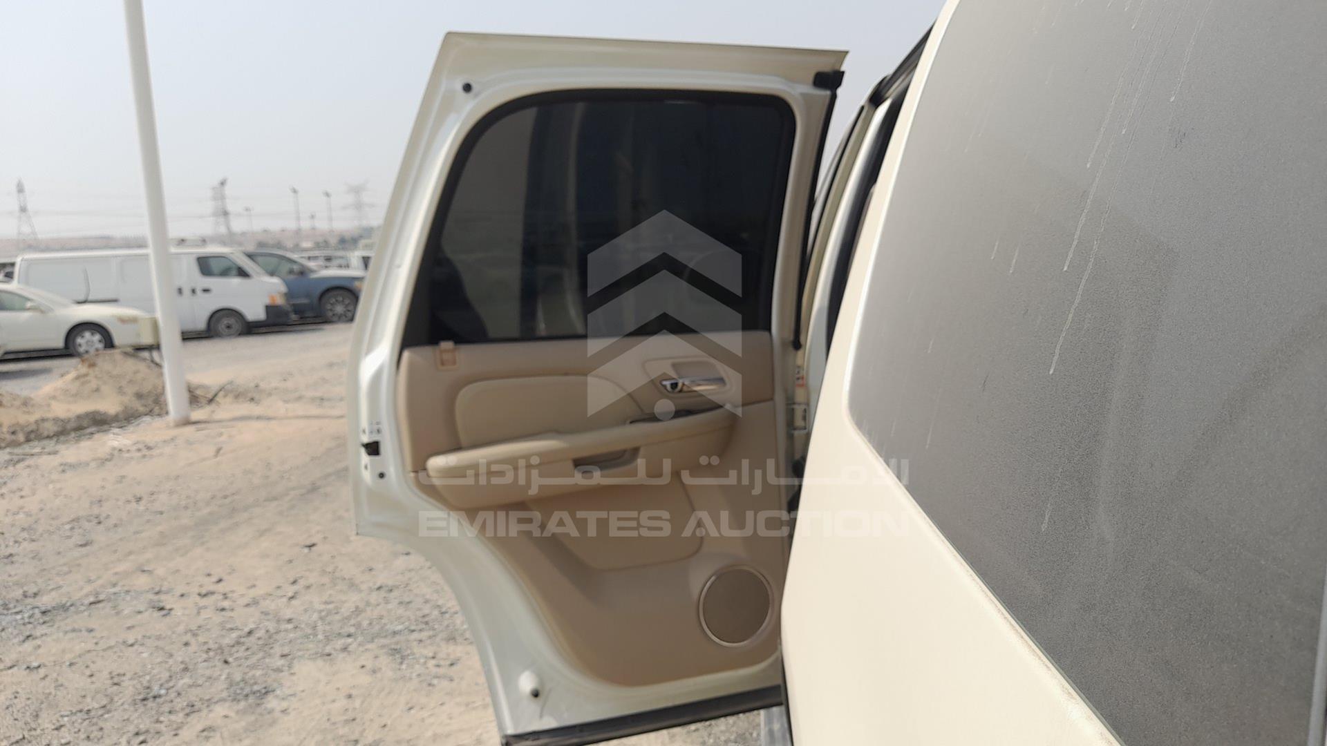 2009 CADILLAC ESCALADE VIN: 1GYFK13209R113649