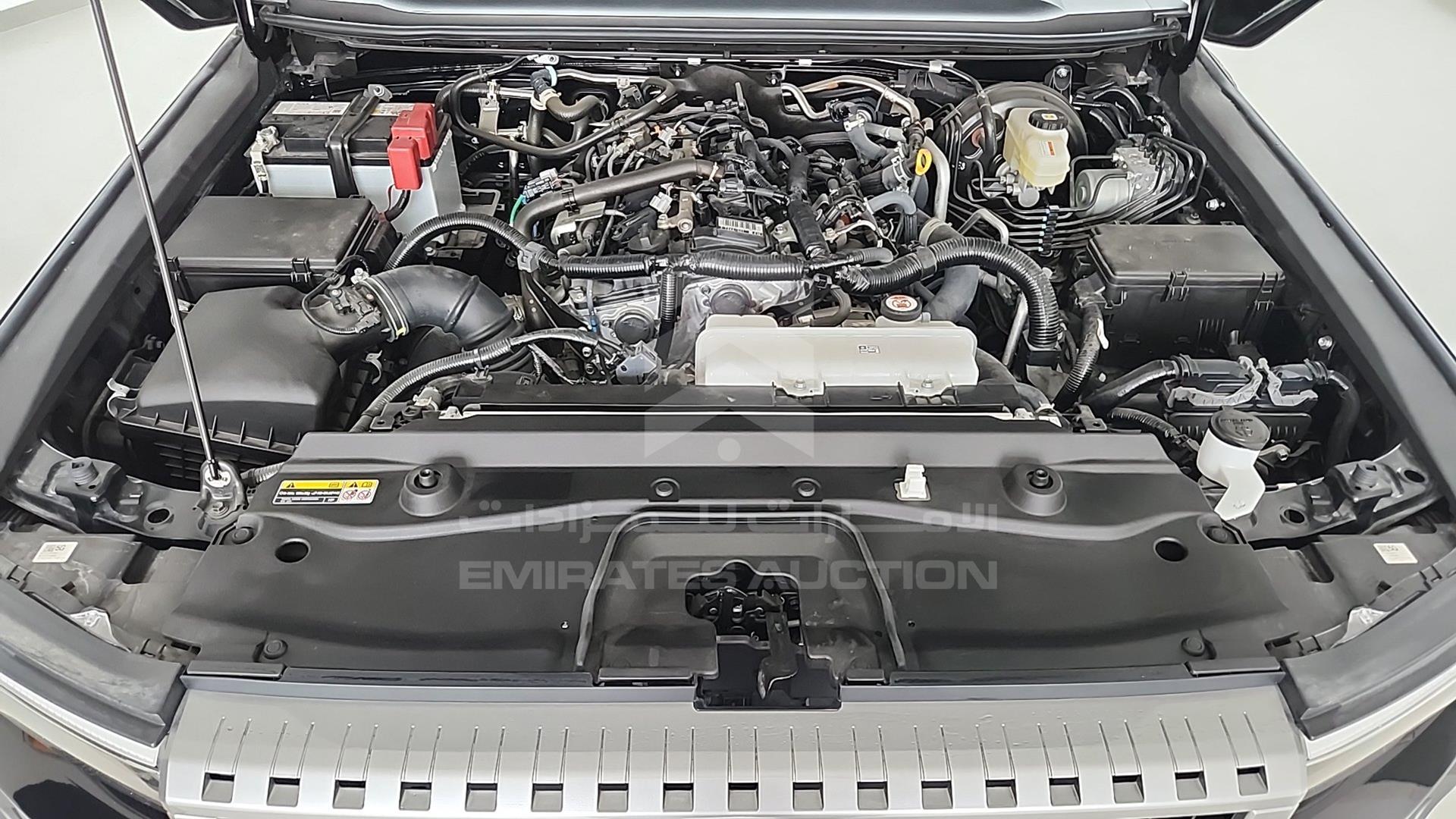 2024 TOYOTA PRADO VIN: JTEAACAJ4RK005516