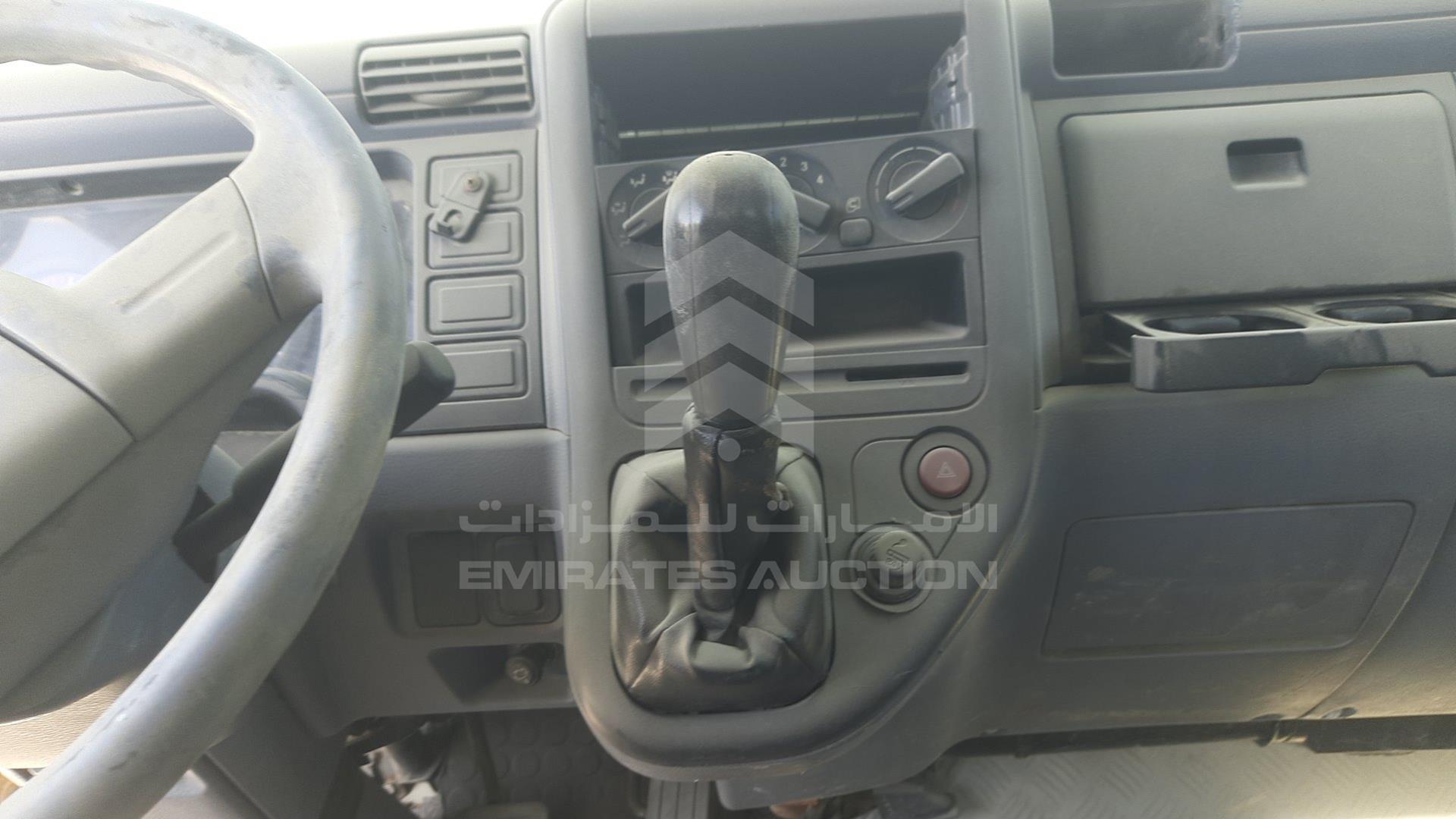 2015 MITSUBISHI CANTER VIN: JL7B6E1P5FK007798