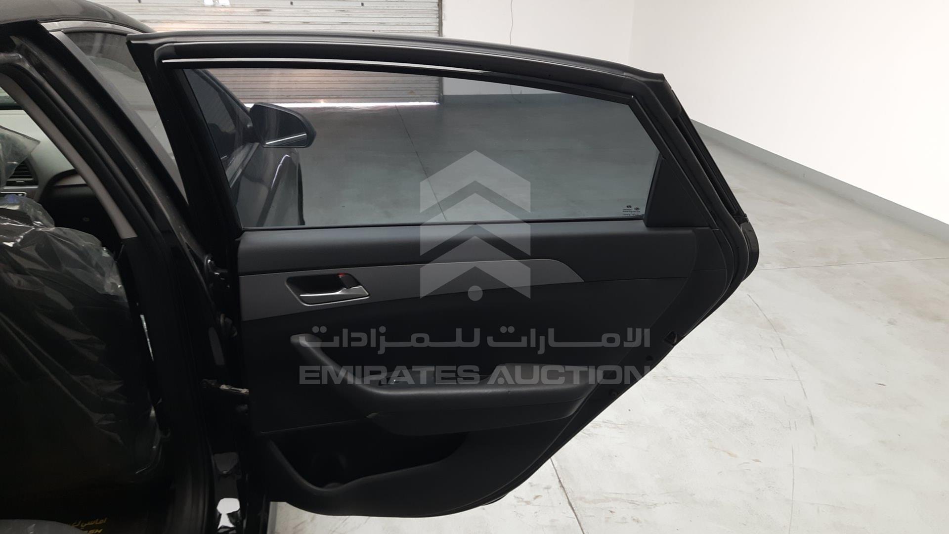 2019 HYUNDAI SONATA VIN: 5NPE24AF3KH786795