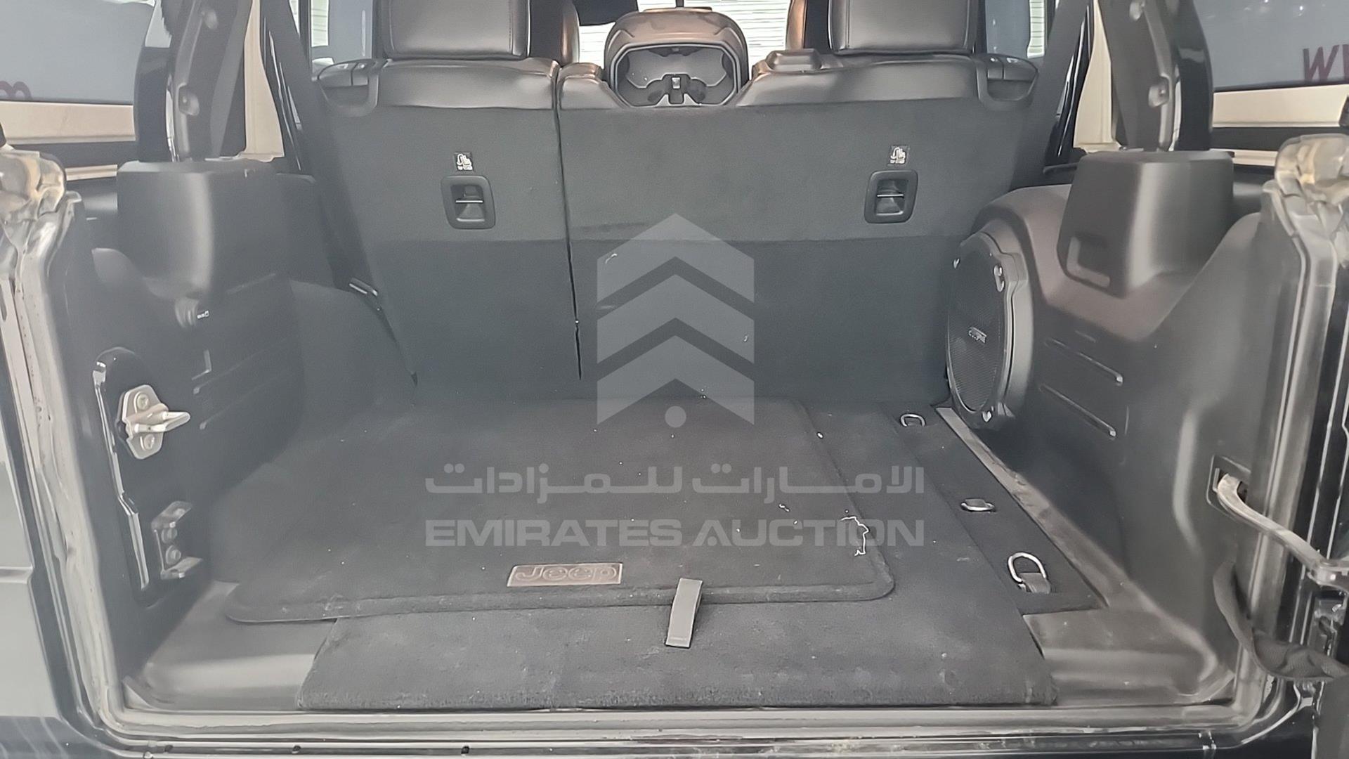 2020 JEEP WRANGLER / VIN: 1C4HJXEG0LW156880