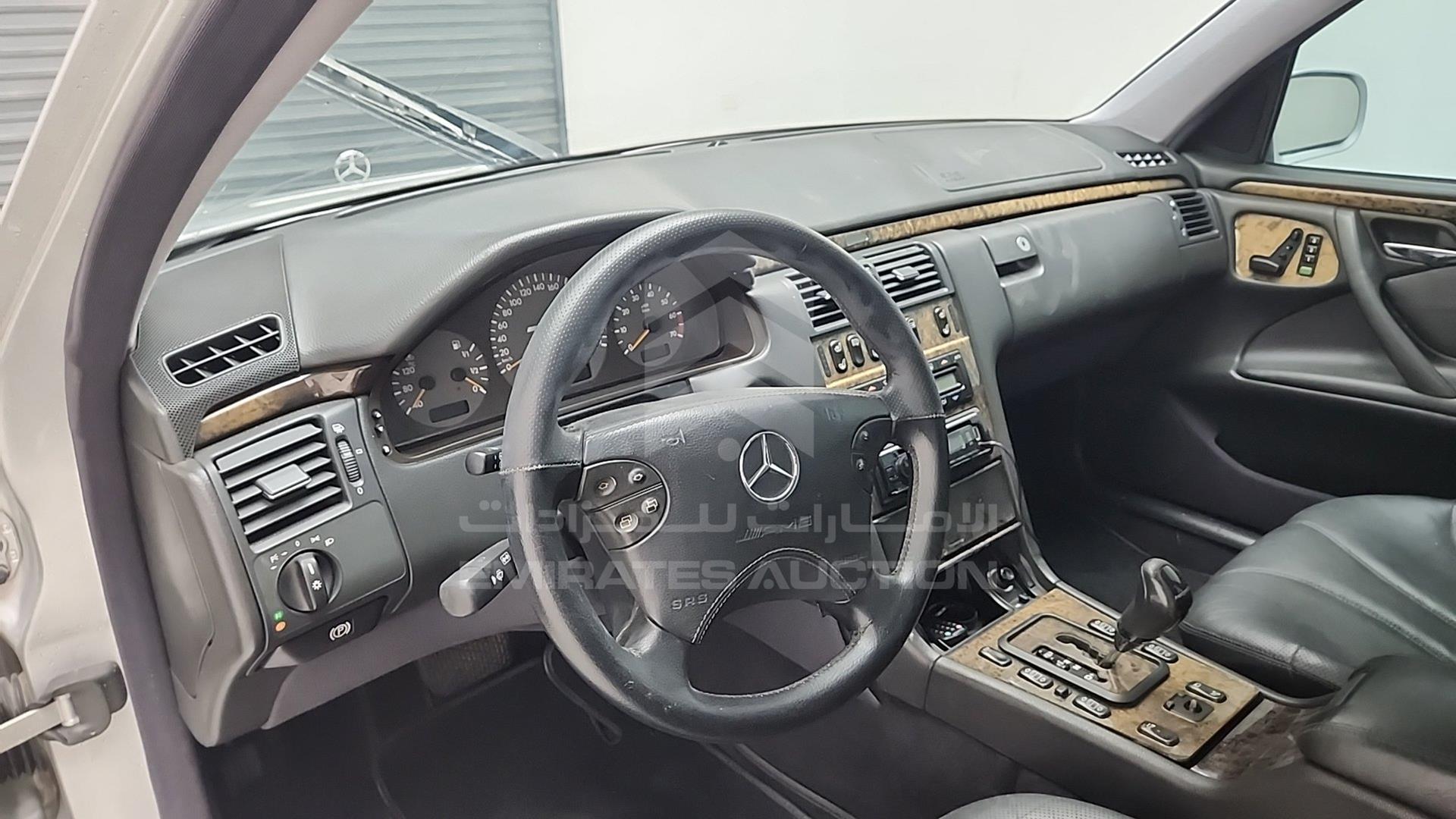 2001 MERCEDES E 55 AMG VIN: WDB2102741B309008