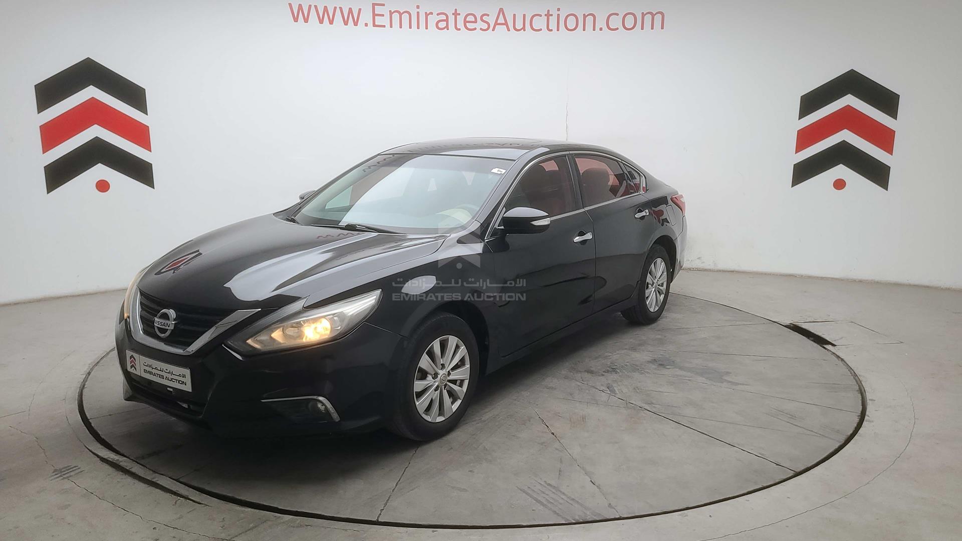 2017 NISSAN TEANA VIN: LGBF5AE07HR312584