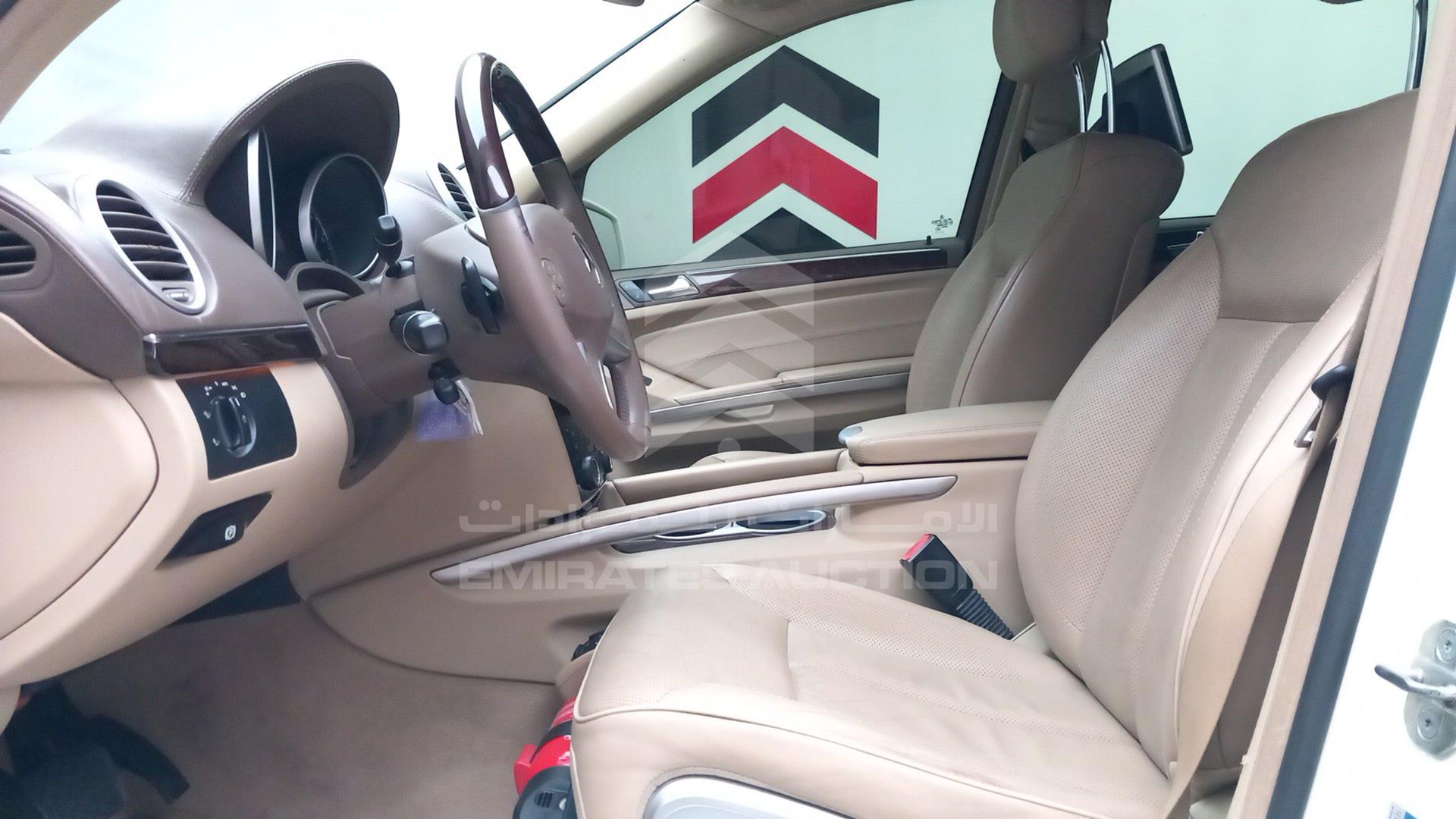 2011 MERCEDES GL 500 VIN: WDCBF8GE2BA653329