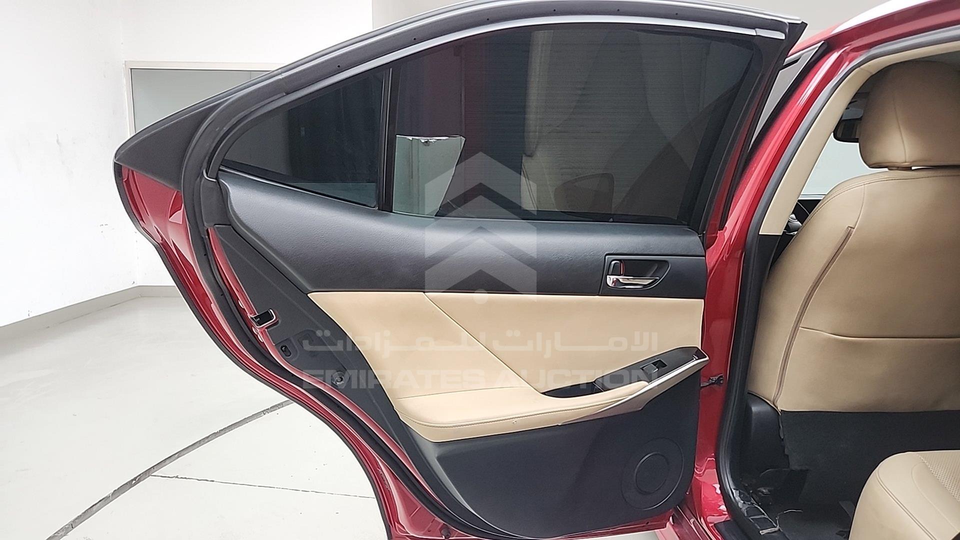 2015 LEXUS IS 250 VIN: JTHCF1D29F5021419