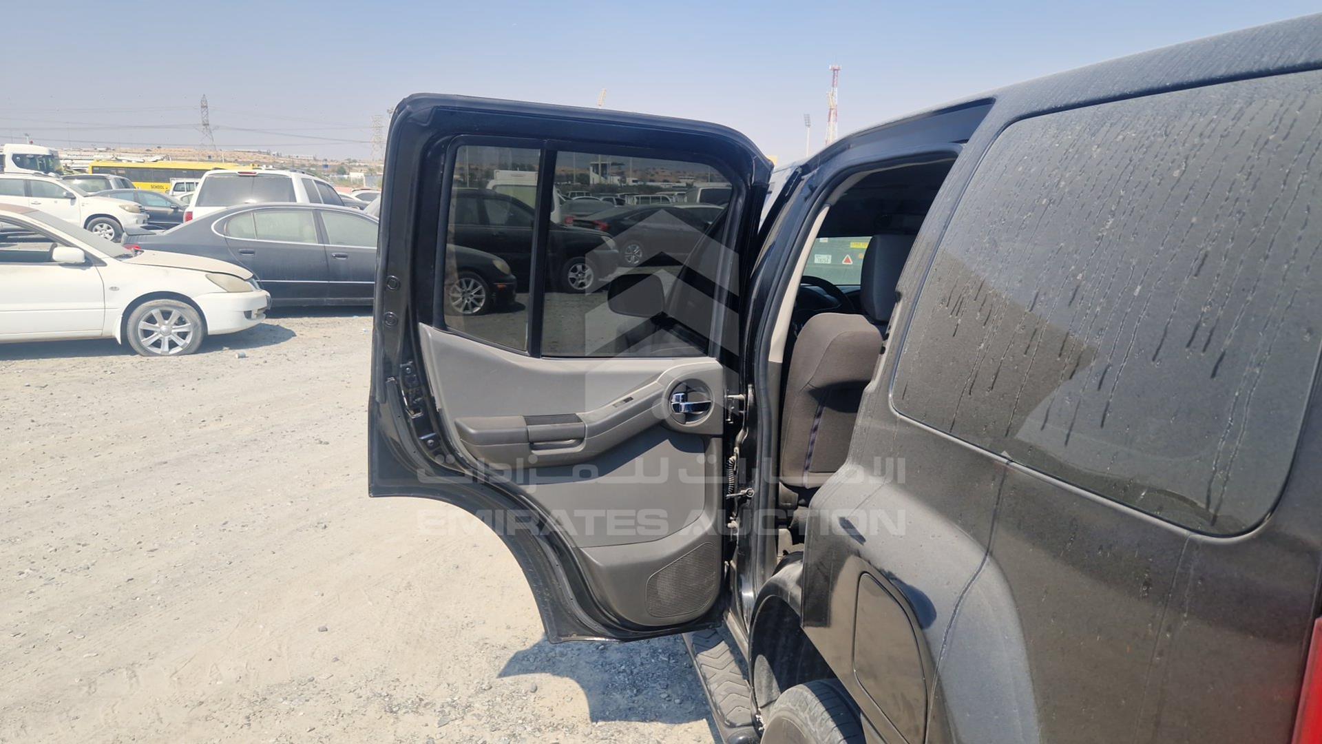 2011 NISSAN XTERRA VIN: 5N1AN0N63BC502257