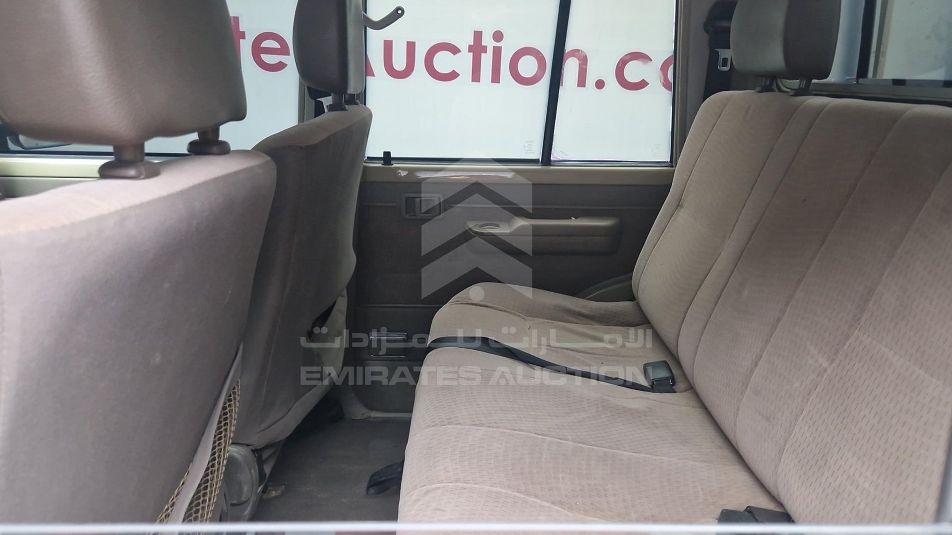 2018 TOYOTA LAND CRUISER VIN: JTFBU71J6J7069756